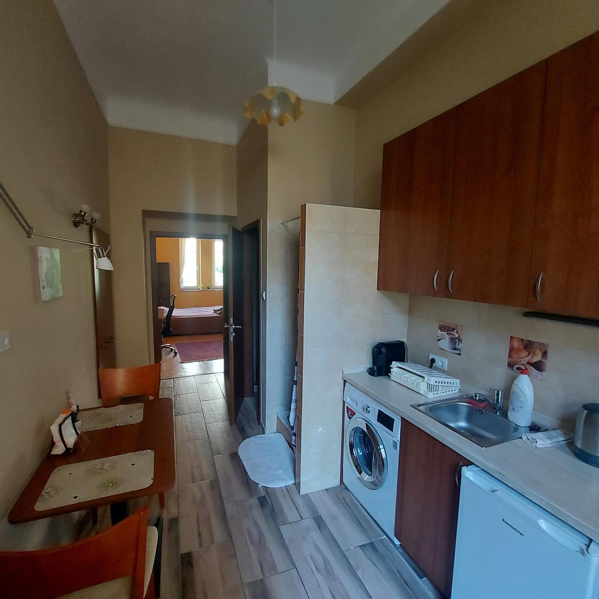 Cute Apartment Close To The Center Budapest Eksteriør bilde